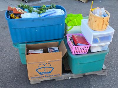Whole Pallet of Assorted Home Decor, Books, CDs, & More!
