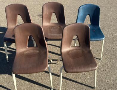 (5) School Chairs 17&rdquo; To Bottom Of Seat