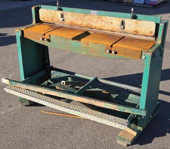 Tennsmith Sheet Metal Foot Shear - 39&frac12;"H x 59&frac12;"W