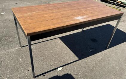 Rectangle Desk/Table 5&rsquo;Long x 30&rdquo;Wide x 29&rdquo;Tall