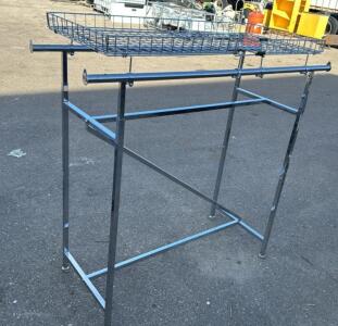 Clothes Rack 5&rsquo;x 22&rdquo;x58.50&rdquo; tall