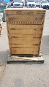Vintage Dresser 34"x18.5x48"