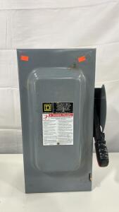 (1) Square D HU362 Heavy Duty Safety Switch