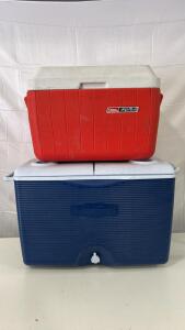 (1) Rubbermaid 48-quart Wheeled Cooler (1) Vintage Coleman Polylite Cooler