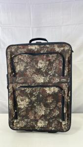(1) 26&rdquo;x18&rdquo;x10&rdquo; Diane Von Furstenberg Floral Travel Suit Case