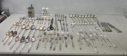 (2) Interpur Stainless Steel 847 Roger Bros,Set Of Spoons ,Knives, Forks,(1) Set Made In England Knives,Forks,Spoons RP849675 ,Thomas Brau scissors,vintage Paulaner Thomasbr&auml;u beer stein, also known as a beer mug or tankard,"Sealed with a Kiss" figurine f