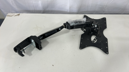 (1) Suptek Full-Motion TV Wall Mount