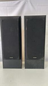 (1) Pioneer CS-R390-K Speaker (Pair)