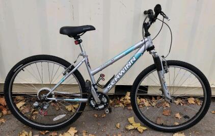 (Silver) 26" Schwinn Ranger Bike