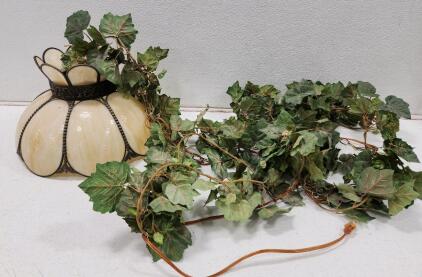 (1) Tiffany Tulip Style White And Cream Stained Glass Slag Pendant Lamp W/ Artifical Grapvine Decorating Chain