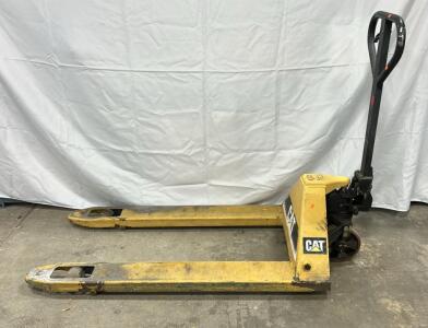 (1) CAT Manual Pallet Jack 5,000 lb Capacity