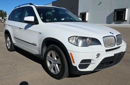 2011 BMW X5 - AWD!