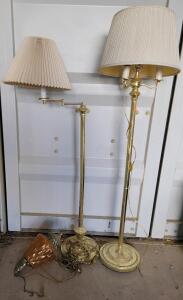 Lighting Lot<br/>(1) Amber Pendant Light *Tested<br/>(1) 4 Bulb Brass Standing Lamp *Tested <br/>(1) Swing Arm Brass Standing Lamp *Tested<br/>CONEX 2<br/>Please inspect photos and in person