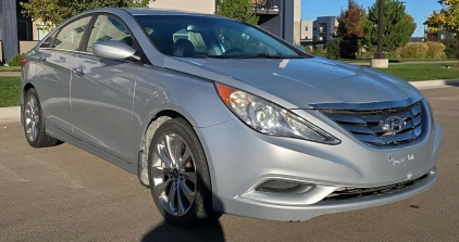 2013 HYUNDIA SONATA - PADDLE SHIFTERS!