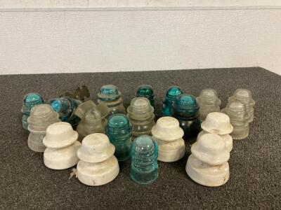 (19) Vintage Ceramic And Glass Insulators