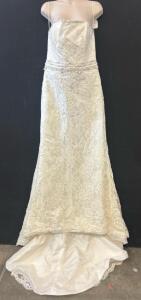 (1) Demetrius Bridal Gown Size 12 (Tags Still On)