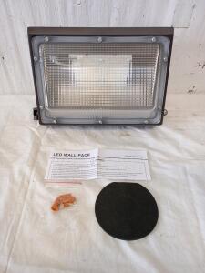 Outdoor LED Wall Pack Light 11"x9"x6" (New in Box)