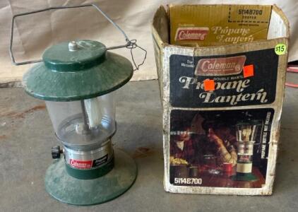 Coleman Double Mantle Propane Lantern