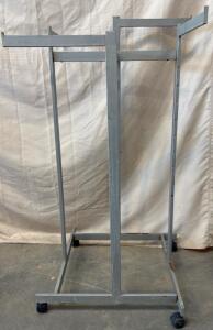 4 Arm Metal Clothing Rack H 4&rsquo; 5&rdquo; W 2&rsquo; 5&rdquo; L 2&rsquo; 2&rdquo;
