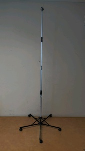 Rolling 6' IV Stand