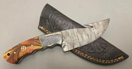 Damascus Steel Custom Skinning Knife With Hook, Leather Sheath Included *New*