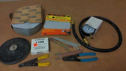 Sanding/Cutting Accessories - Air Hose & Gauge - Small Tools