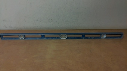 48" Metal Level