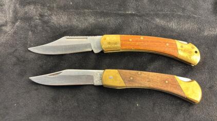 (2) Folding Knives