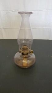Stunning Vintage Oil Lamp