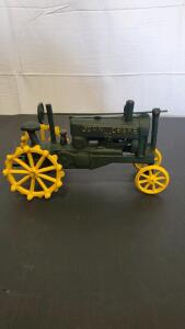 Vintage CAST-IRON toy John Deere tractor