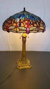 Gorgeous Vintage Tiffany Style Lamp 28"x18"