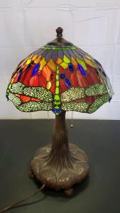 Stunning Vintage Tiffany Style Lamp 26"x15.75"