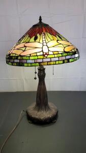 Gorgeous Vintage Tiffany Style Lamp 27"x17"