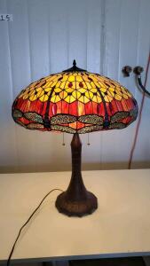Gorgeous Vintage Lamp 31"x 23"