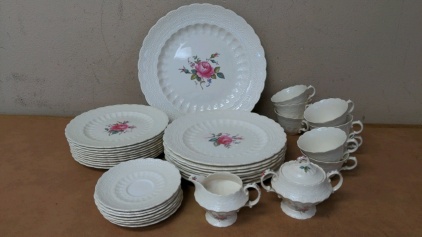 Spode's Jewel China Set