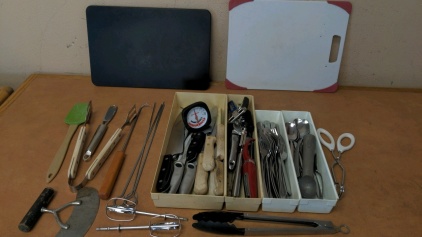 Assorted Utensils