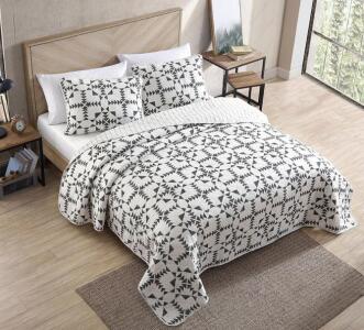 Eddie Bauer King Quilt Set &mdash; 2 Pillow Shams & Quilt (Arrowhead Charcoal)
