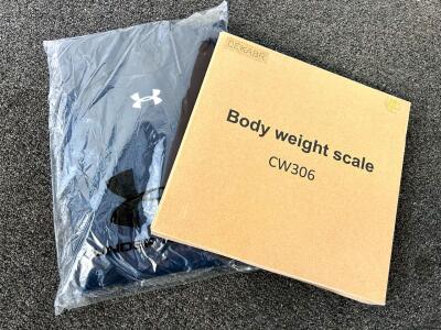 Men's Size Large Fleece Hoodie and Body Weight Scale (CW306)
