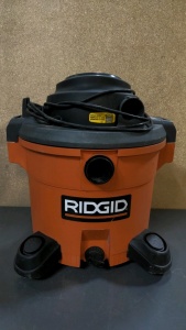 Rigid 12 gal Shop Vac