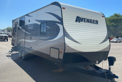 2016 Forest River Avenger 25' Camp Trailer - Clean - Sleeps 5-6 - Well Maintained!