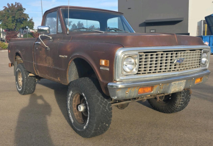 1972 CHEVROLET C10 - 4X4!