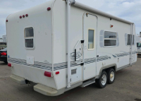 2002 R-VISION CAMP TRAILER - - 2