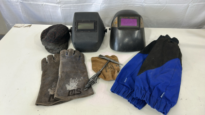 (1) Black Stallion BSX Welding Sleeves (1) Black Stallion 310 Welding Gloves (1) 3M Speedglas APC Welding Helmet & More