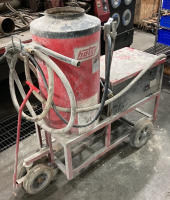 Hotsy 2000psi Hot Water Pressure Washer on Wheels