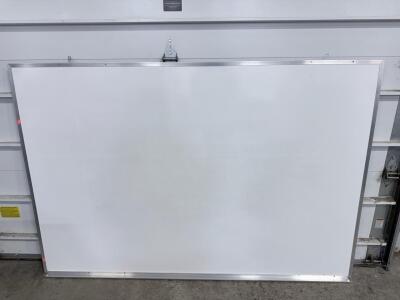 (1) White Board - 6ftx4ft