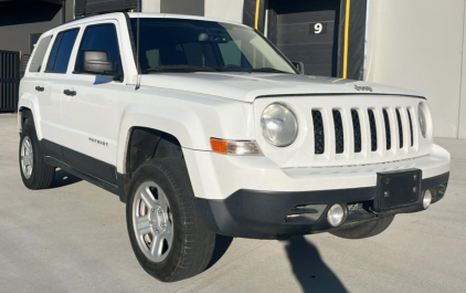 2016 JEEP PATIROT - 4X4!