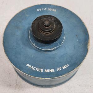 (1) DVC-1 23-33 M21 Anti-Tank Practice Mine