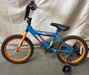 Kids Hot Wheels Bicycle 15&rdquo; With Training Wheels