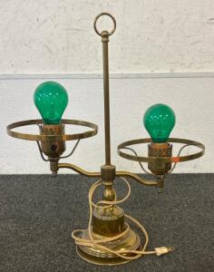 (1) Vintage Brass Electric Lamp