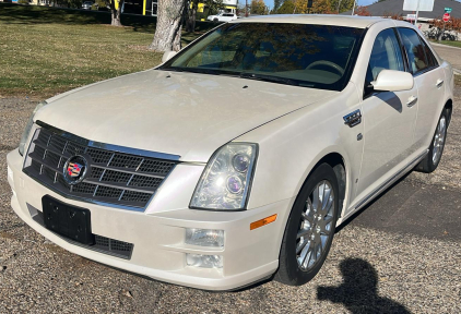 2009 CADILLAC STS - AWD!